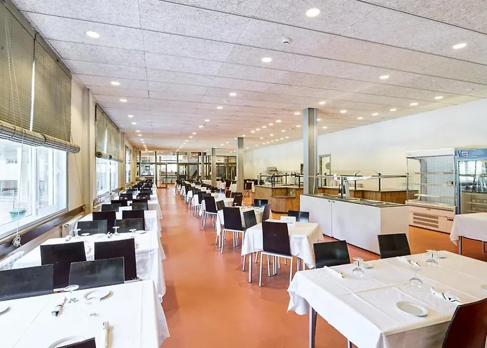 Alp Hotel 3*
