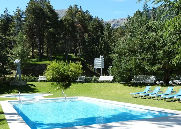 Alp Hotel
